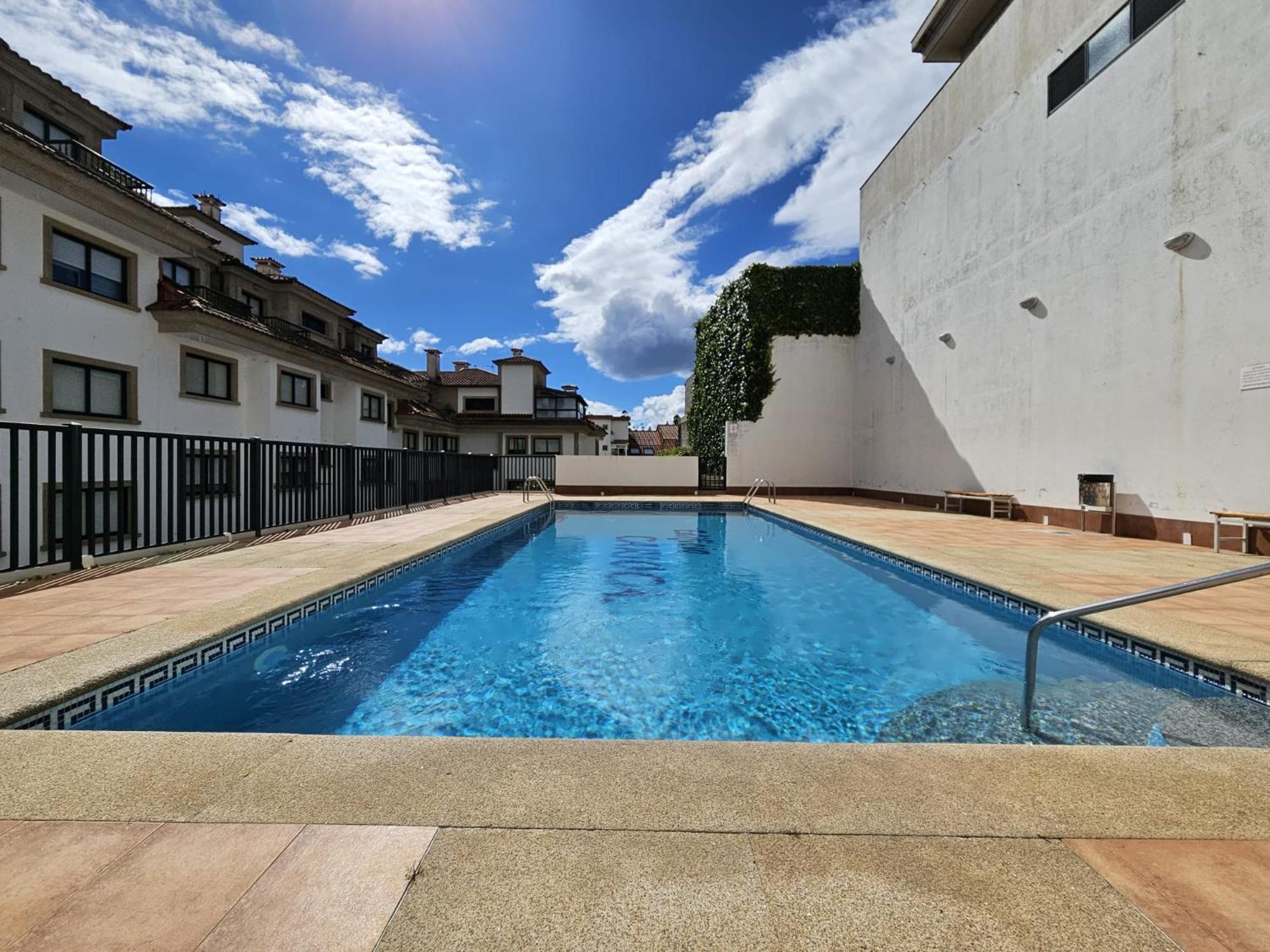 Estupendo Alojamiento En Silgar Con Piscina 산신소 외부 사진